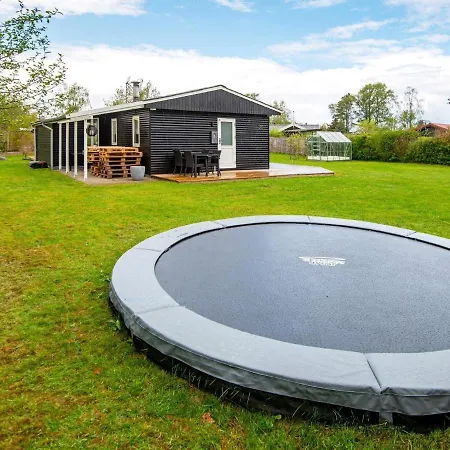 8 Person Holiday In * Glesborg